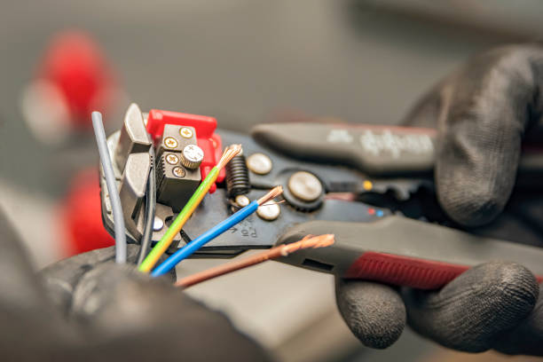 Professional Electrician in Roswell, GA